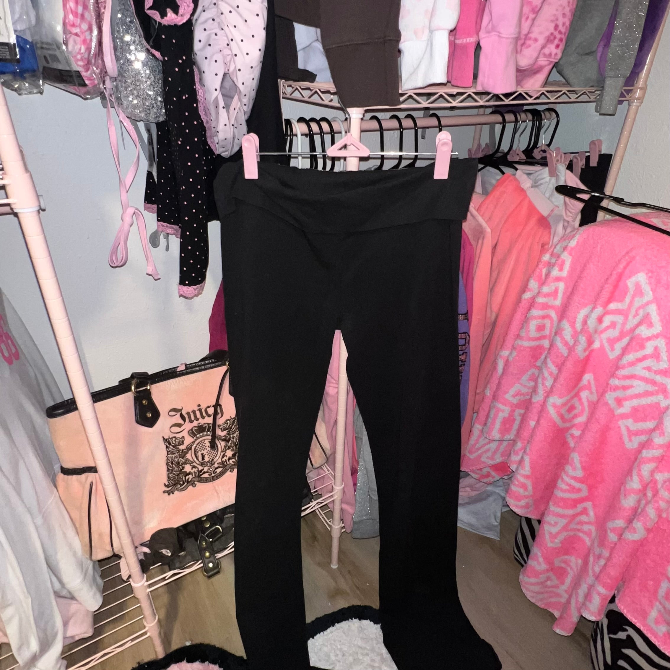 2013 Victoria’s Secret Foldover flare leggings